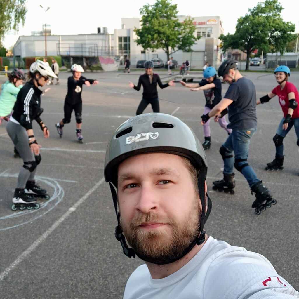 instruktor-jazdy-na-rolkach-zgierz